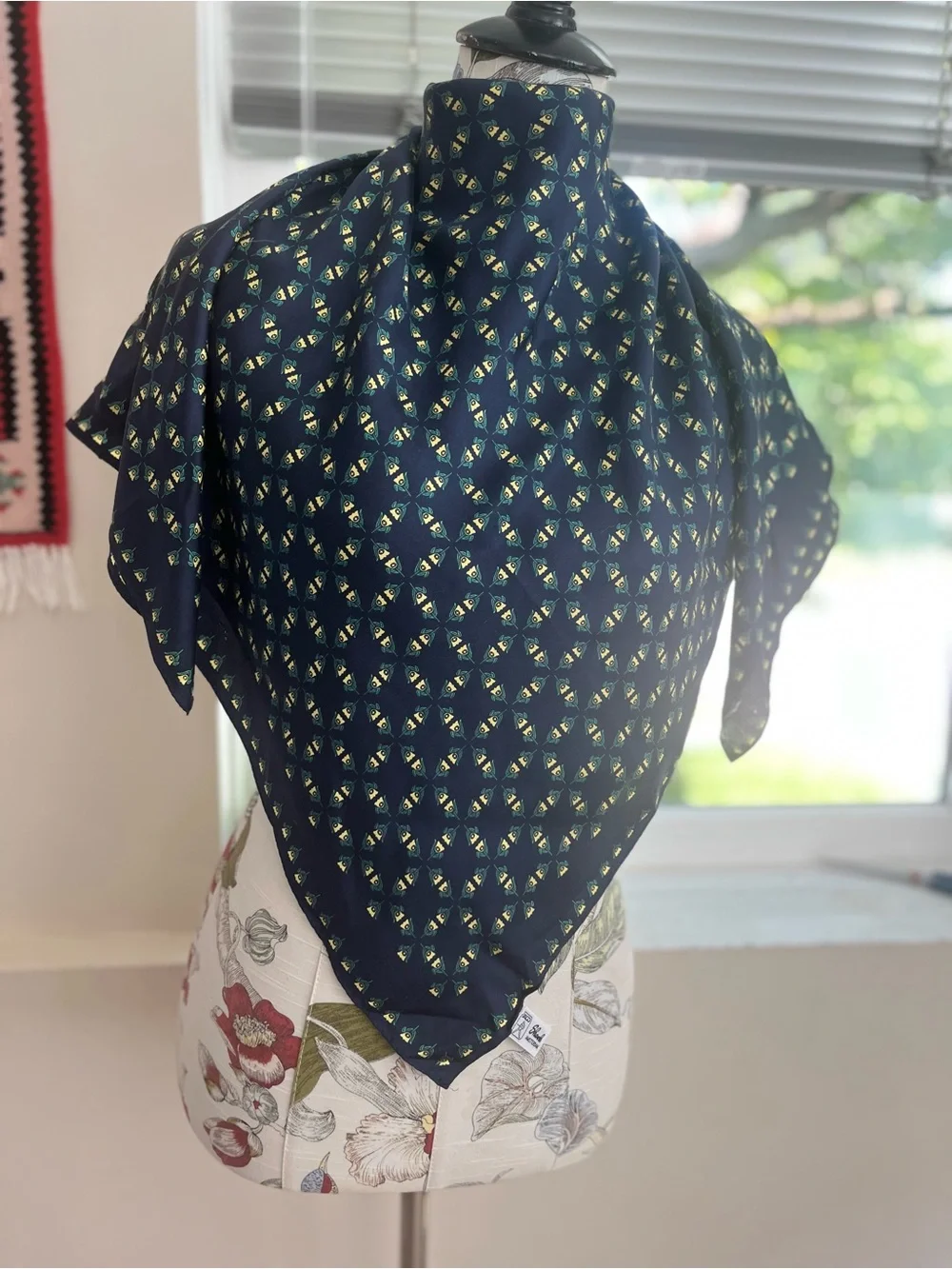 Women’s Navy Geometric Silk Scarf Top - jaco Amsterdam